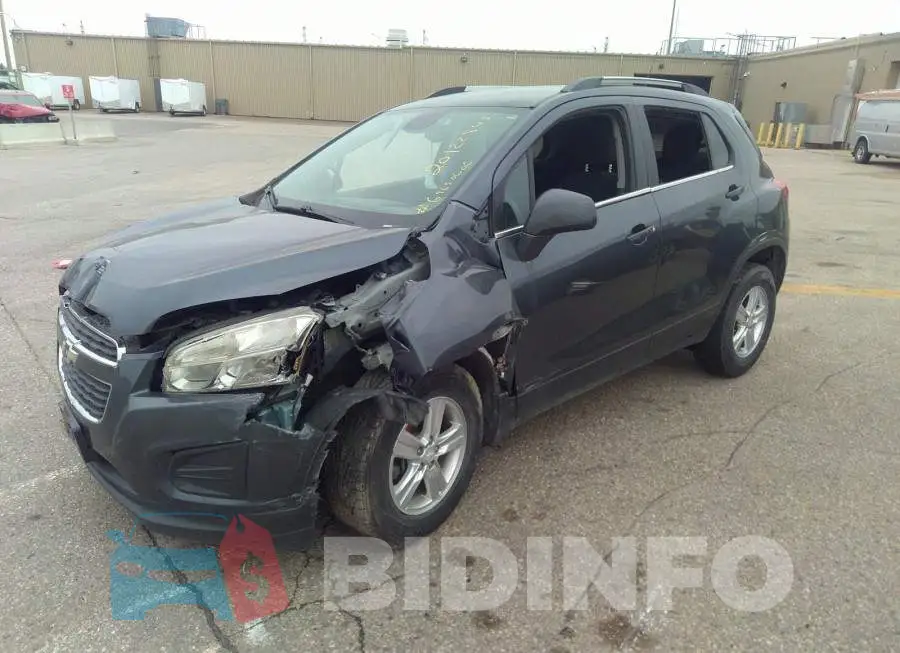 3GNCJLSB0FL223751 Photo# 2
