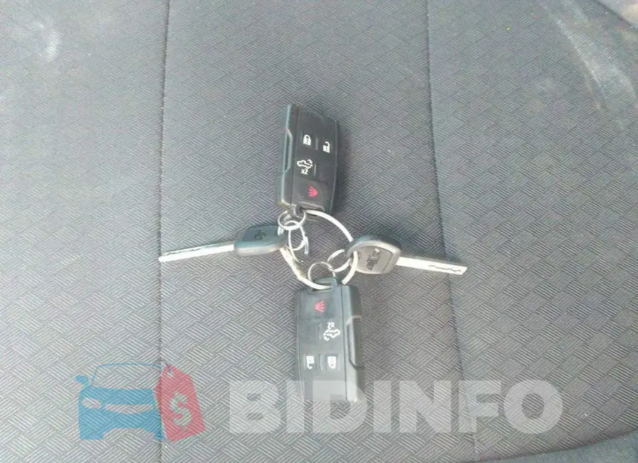 1GC1YNEY5MF152383 Photo# 11