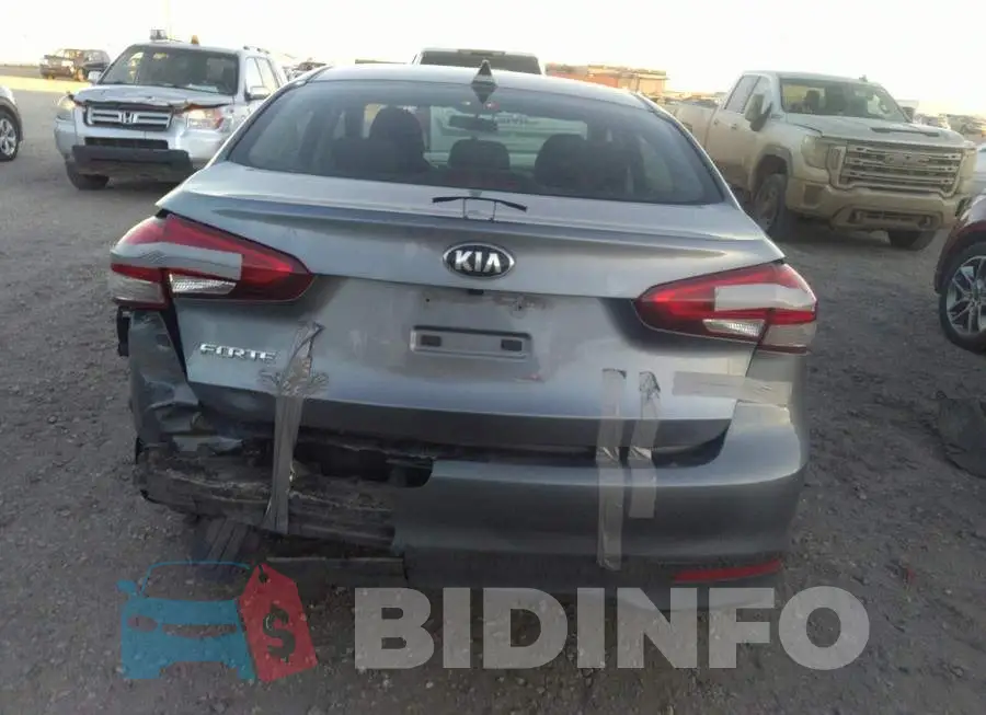 3KPFL4A71HE102799 Photo# 6