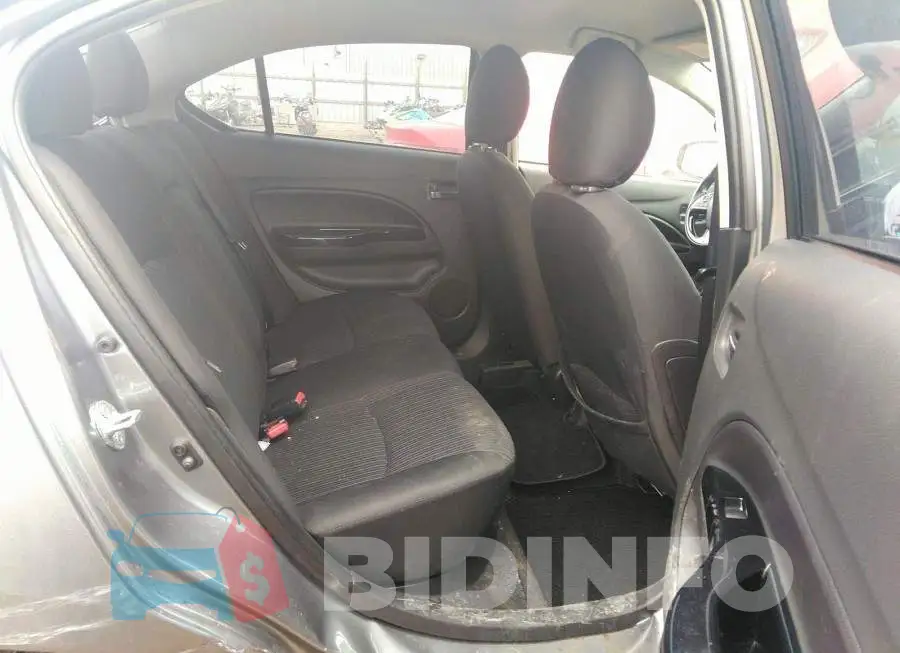ML32F4FJ4HHF07162 Photo# 8