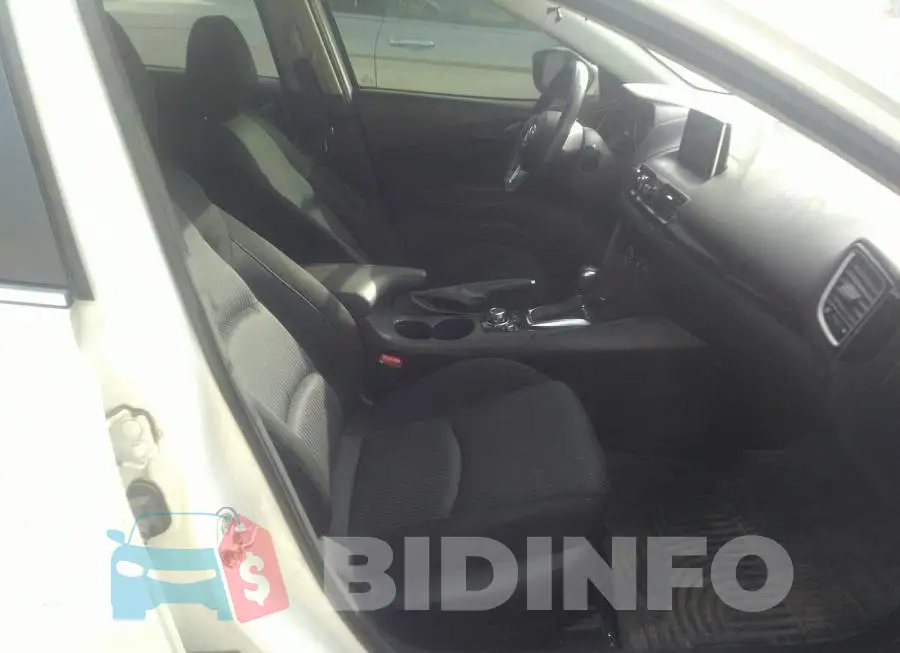 3MZBM1V77GM307744 Photo# 5