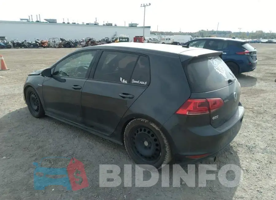 3VW5T7AU4FM089355 Photo# 3