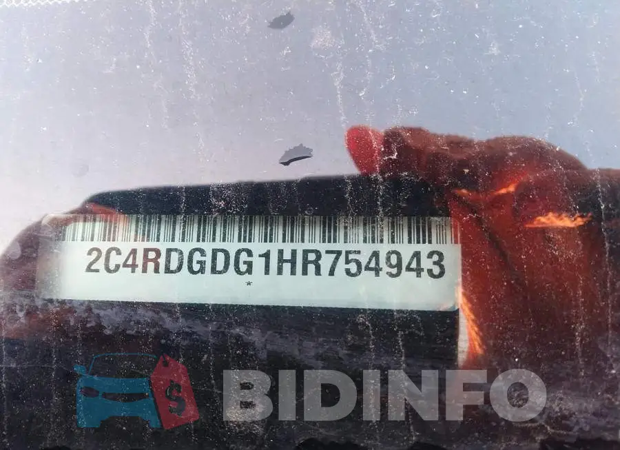 2C4RDGDG1HR754943 Photo# 9