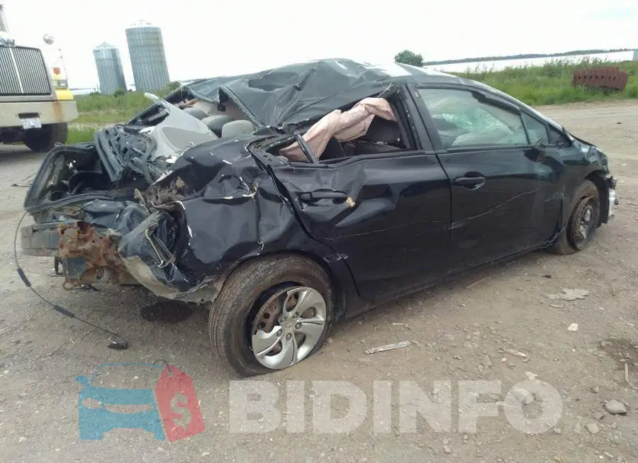 2HGFB2E48FH047357 Photo# 4