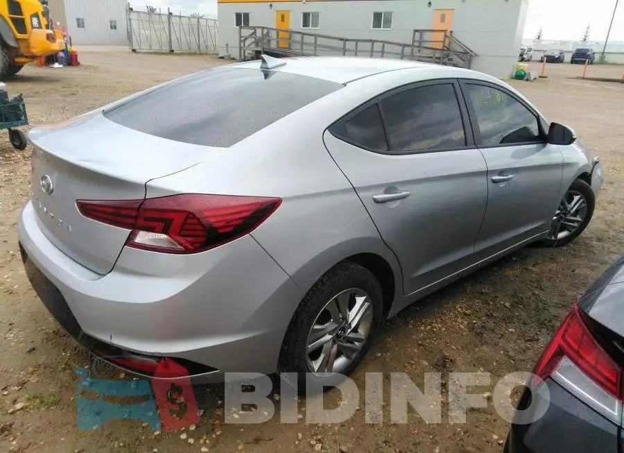 KMHD84LF4LU065881 Photo# 4
