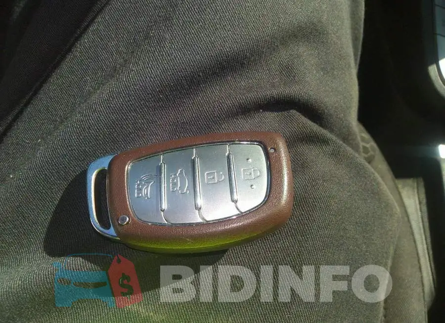 KMHD84LFXLU968388 Photo# 11
