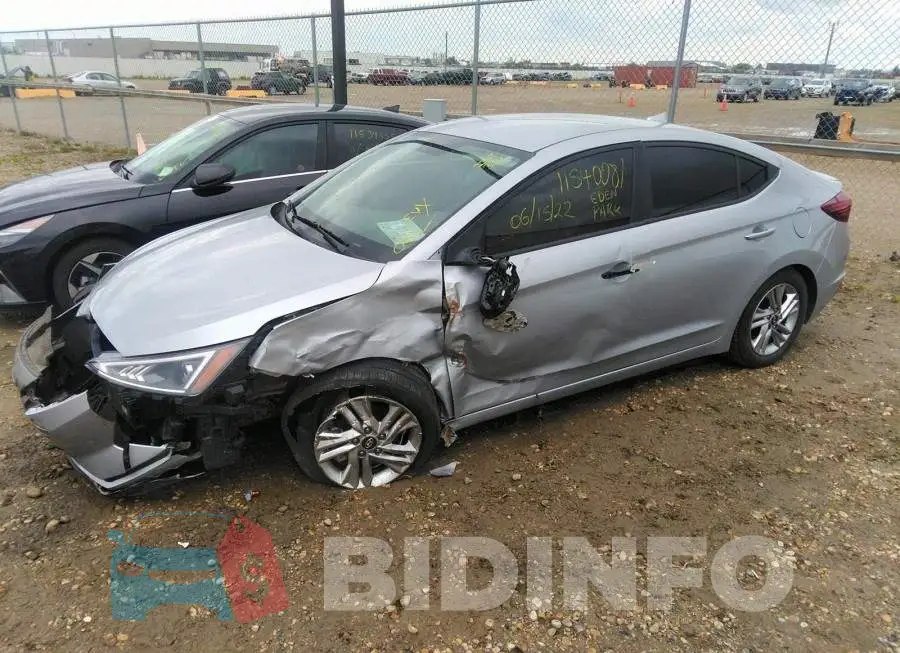 KMHD84LF4LU065881 Photo# 2