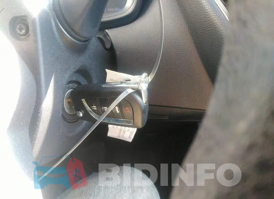 5YFBPRBE3LP004054 Photo# 11