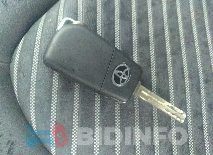 4T1G11AK4LU971822 Photo# 11
