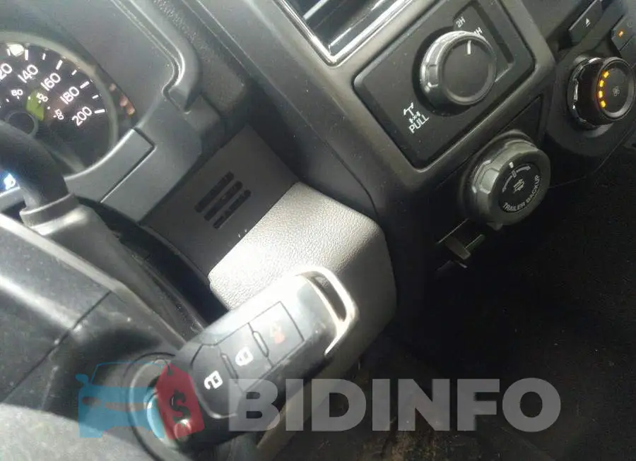 1FTFX1EG6JFE71604 Photo# 11