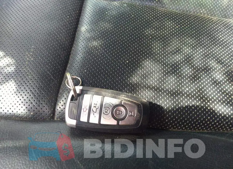 1FTFW1EG2JKE53854 Photo# 11