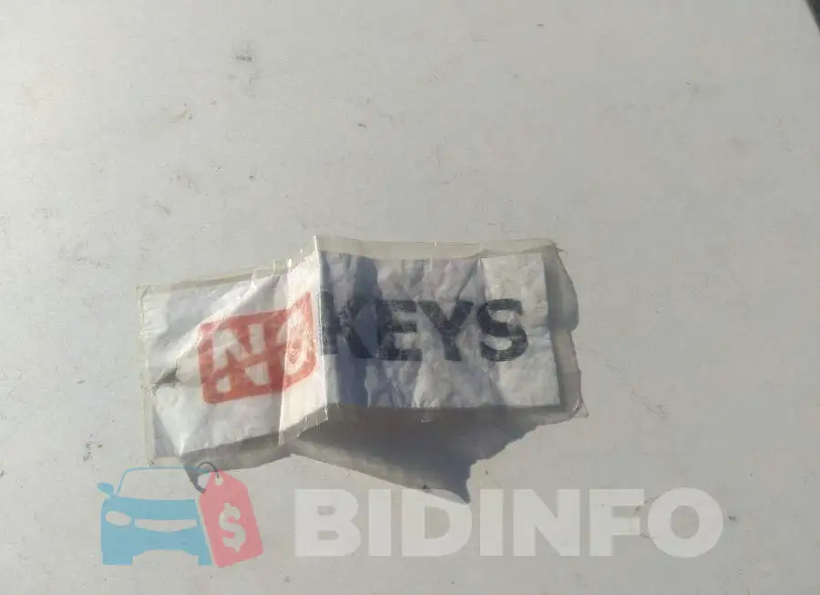WDDWJ8HB0JF618354 Photo# 11
