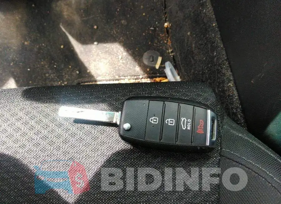 5XXGT4L39JG260321 Photo# 11