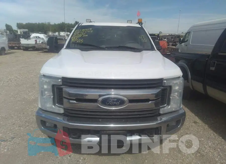 1FT8W3B66HEB42548 Photo# 6
