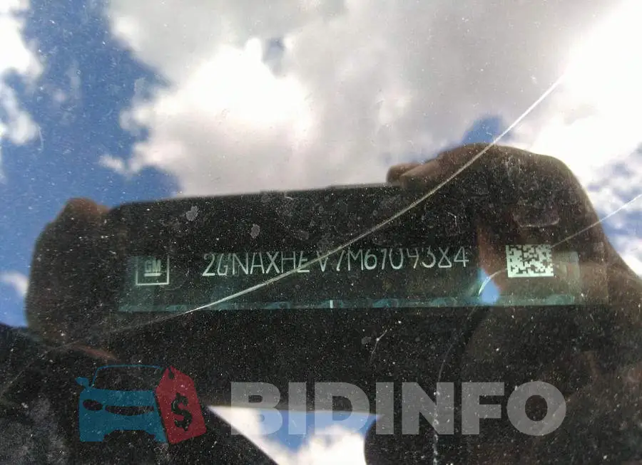 2GNAXHEV7M6109384 Photo# 9