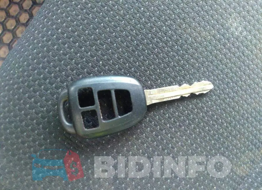 2T3RFREV8HW693535 Photo# 11