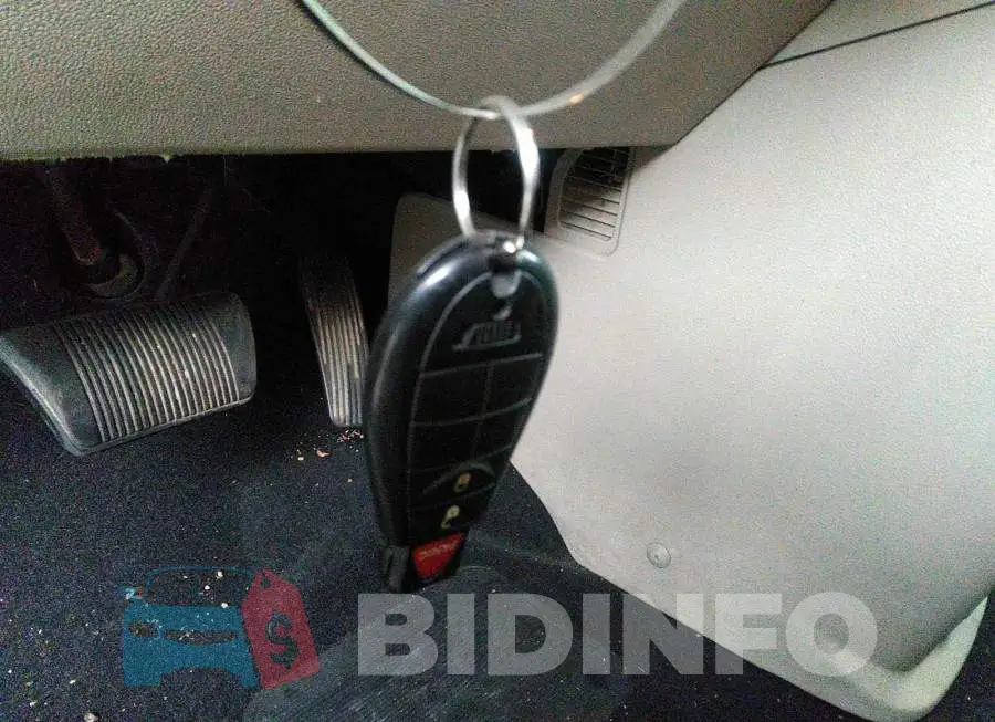 2C4RDGBG2GR327157 Photo# 11