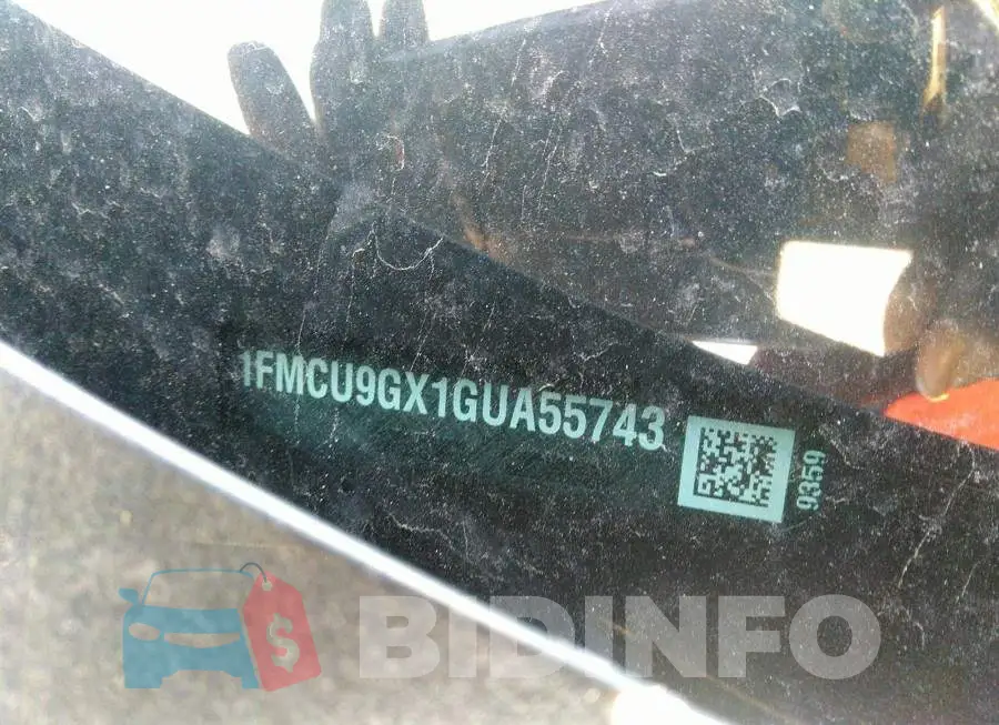 1FMCU9GX1GUA55743 Photo# 9
