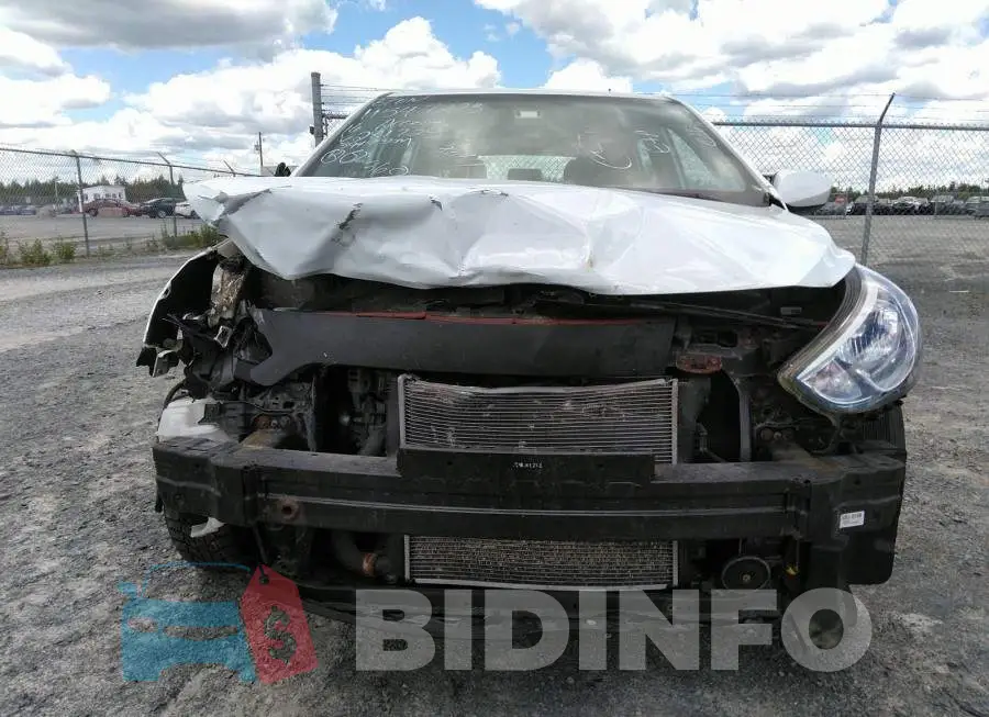 KMHCT5AE7GU281725 Photo# 6