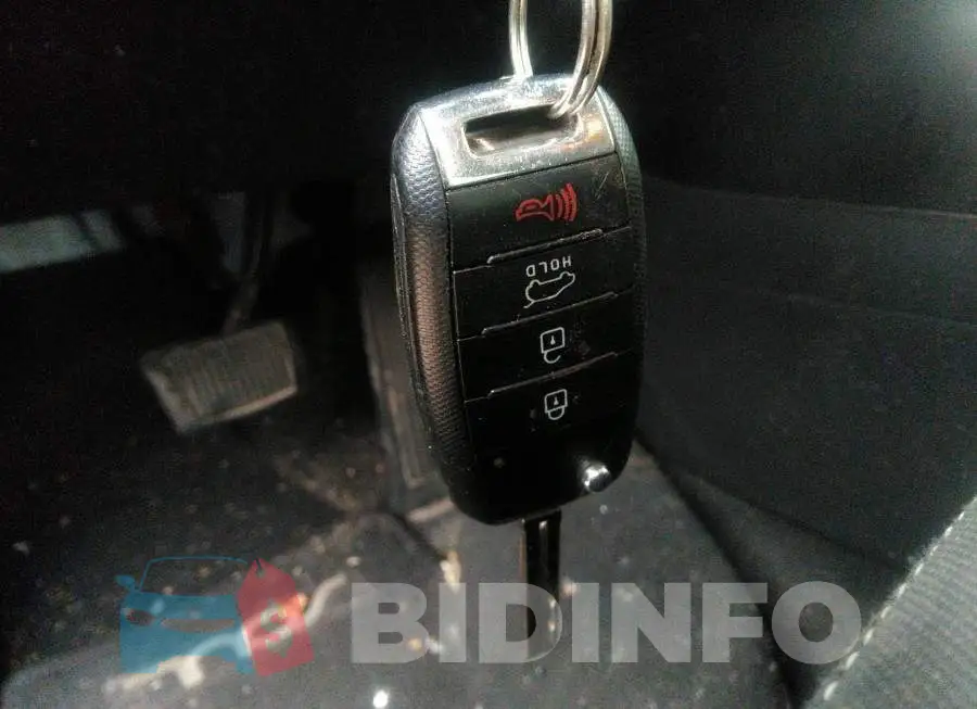 KNDJN2A28G7860862 Photo# 11