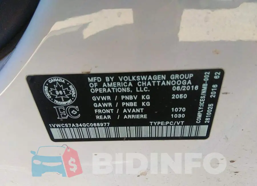1VWCS7A34GC068977 Photo# 9
