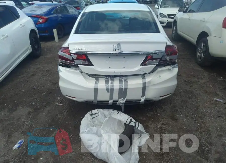 2HGFB2F58FH047642 Photo# 6
