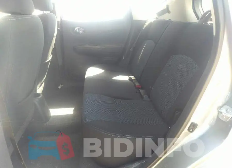 3N1CE2CP5FL425599 Photo# 8