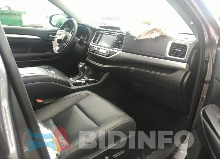 5TDJZRFHXKS625422 Photo# 5