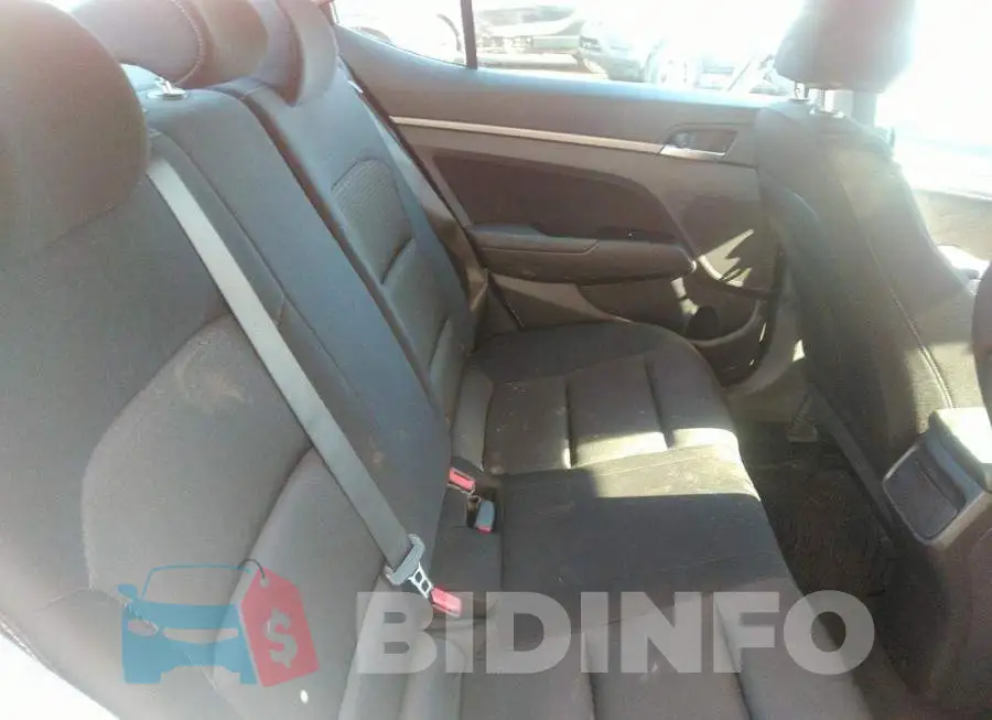 KMHD84LF5HU417101 Photo# 8