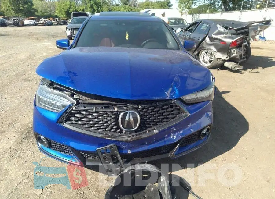 19UUB3F62LA800176 Photo# 6