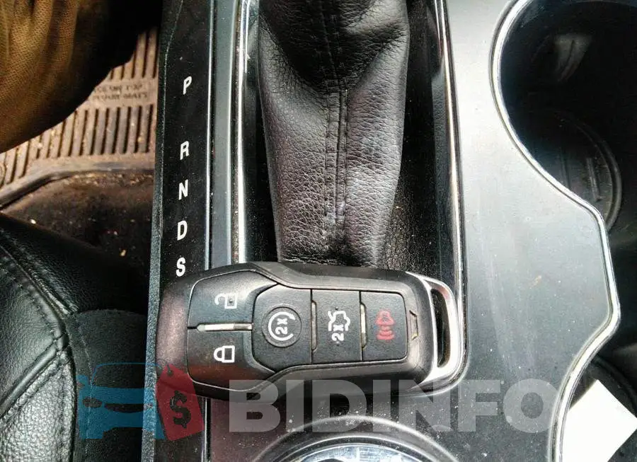1FM5K8D88GGA39477 Photo# 11