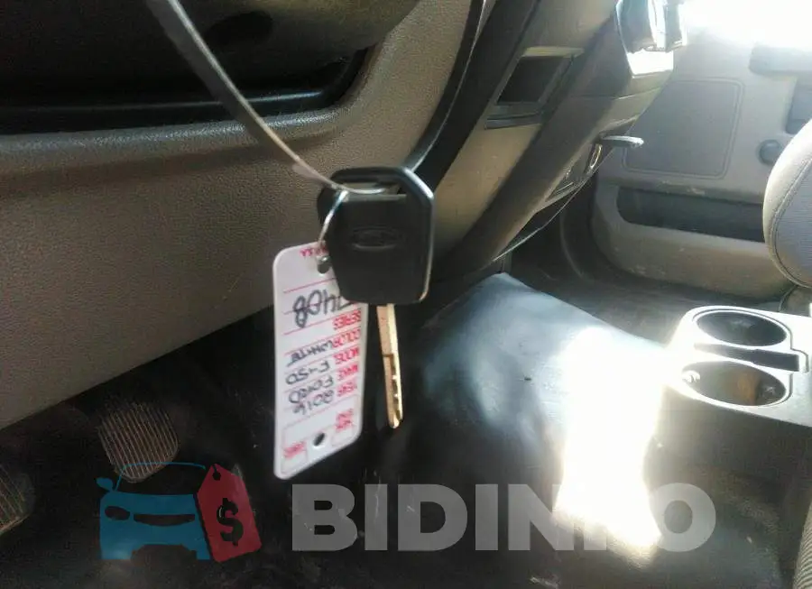 1FTMF1C83GKD47862 Photo# 11