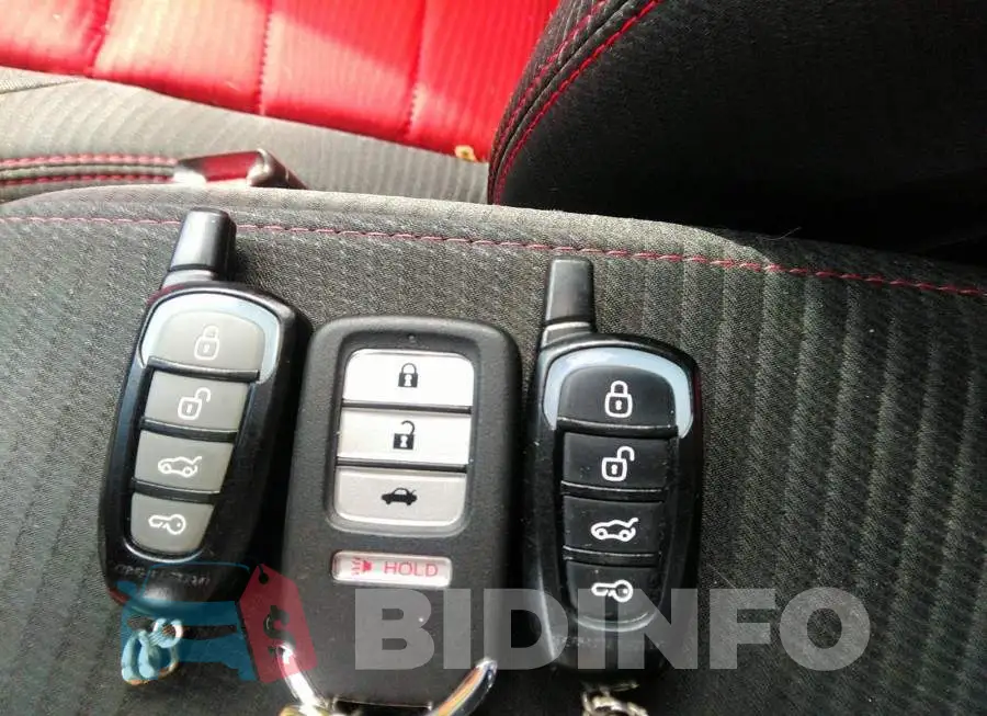 2HGFB6E51FH201472 Photo# 11