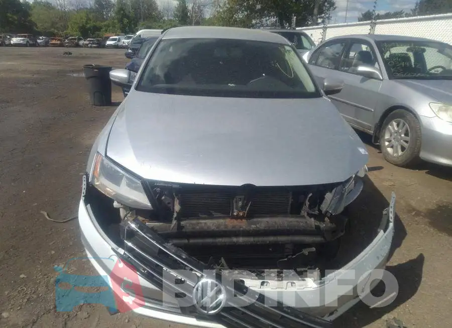 3VW2K7AJ9FM343864 Photo# 6