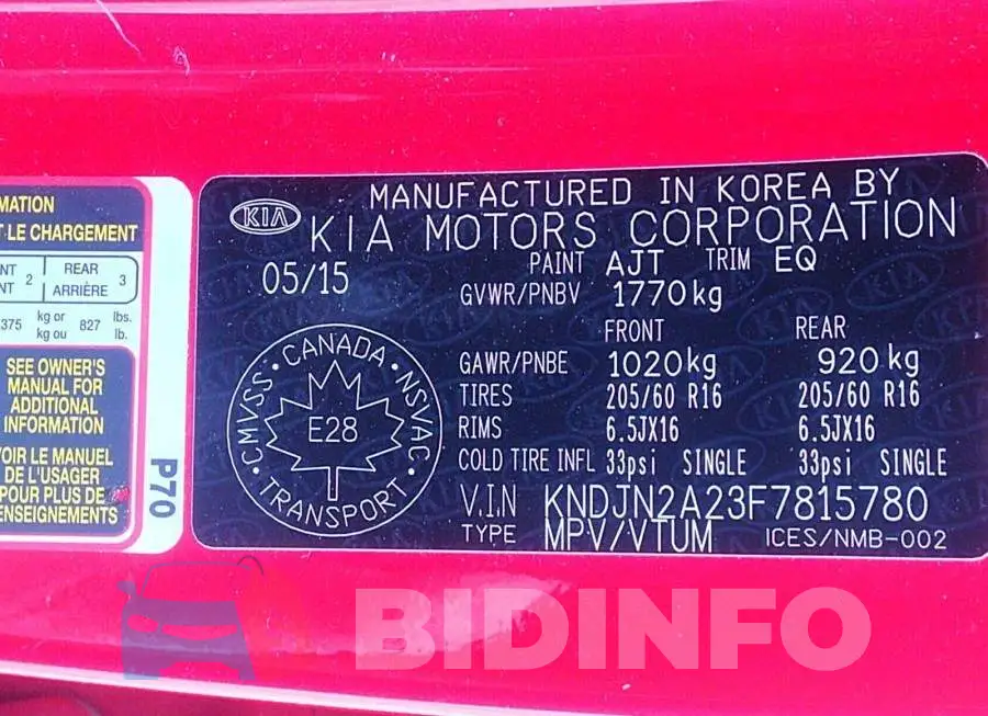 KNDJN2A23F7815780 Photo# 9