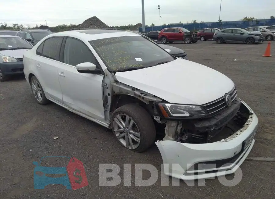 3VW3A7AJ8FM275063 Photo# 1