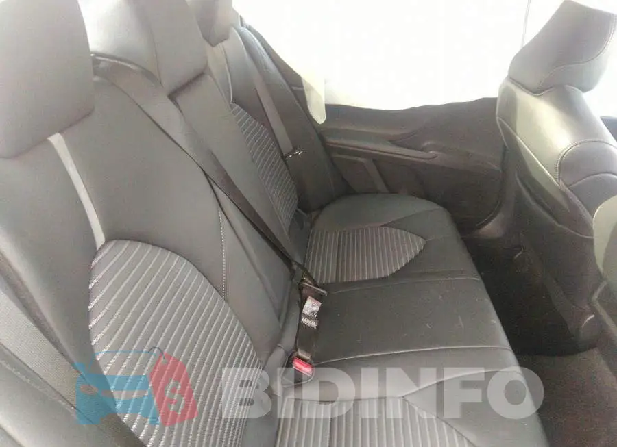 4T1G11AK6MU550010 Photo# 8