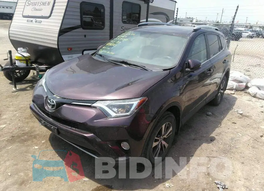 2T3RFREV4GW534817 Photo# 2 2T3RFREV4GW534817 Photo# 2