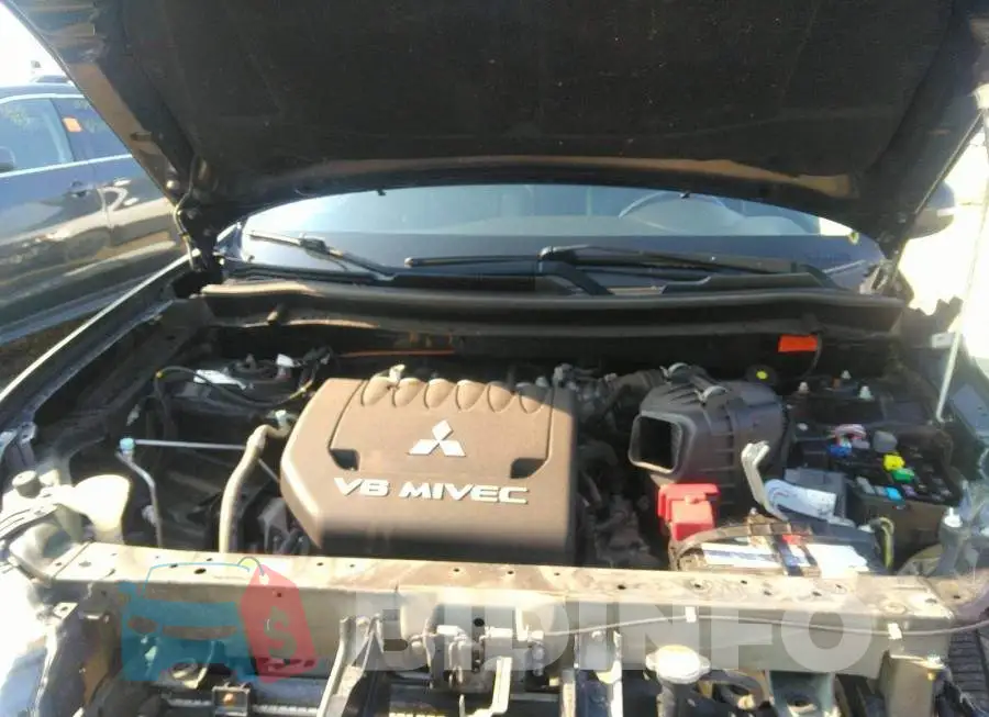 JA4JZ4AXXFZ602819 Photo# 10 JA4JZ4AXXFZ602819 Photo# 10