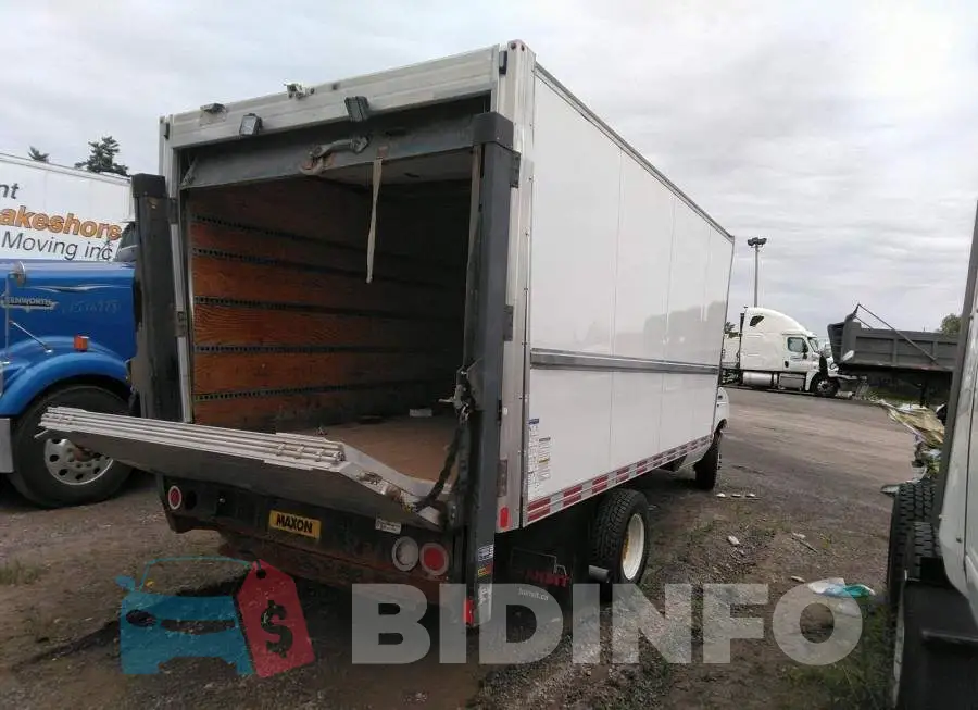 1FDWE4F67HDC62662 Photo# 4
