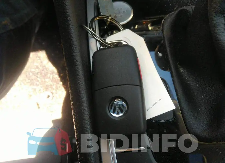 1VWCA7A38LC004180 Photo# 11