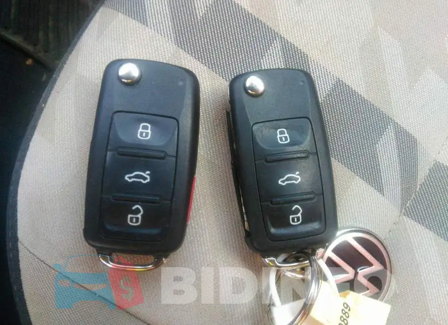 3VW5DAAT9JM506804 Photo# 11
