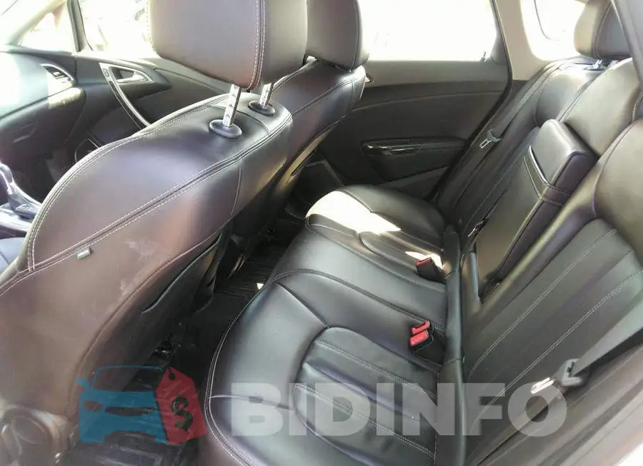 1G4PS5SK5G4175122 Photo# 8