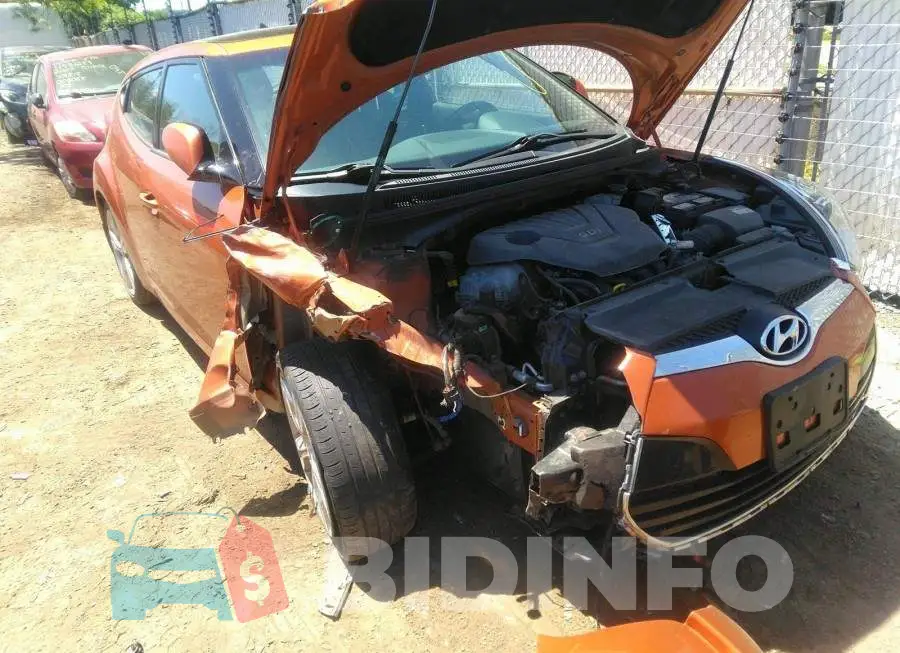 KMHTC6AD9GU282095 Photo# 6