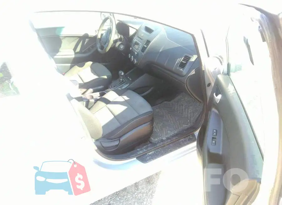 KNAFX4A62G5615532 Photo# 5