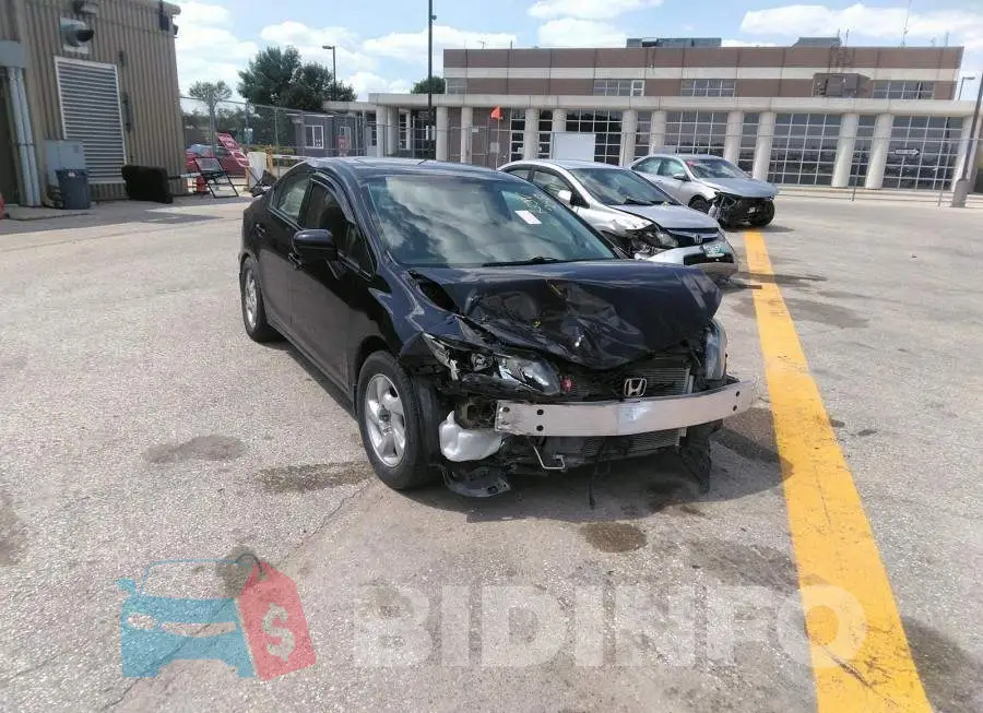 2HGFB2F71FH020767 Photo# 6