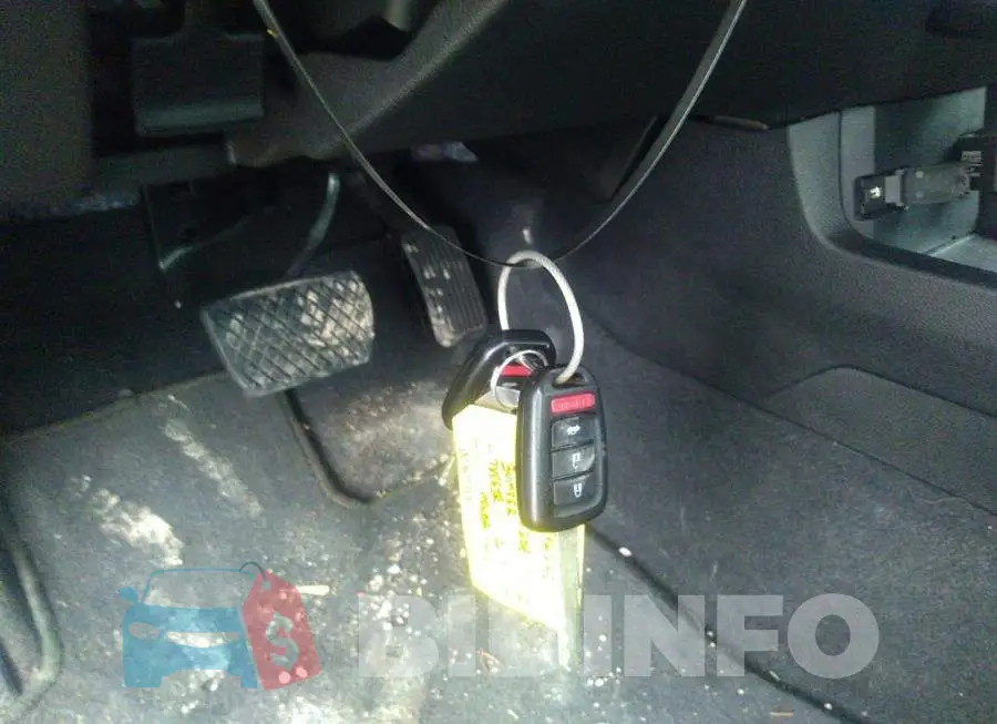 2HGFC2F56MH015833 Photo# 11