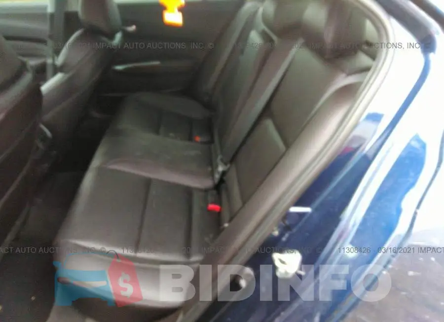 19UUB3F54GA801505 Photo# 8