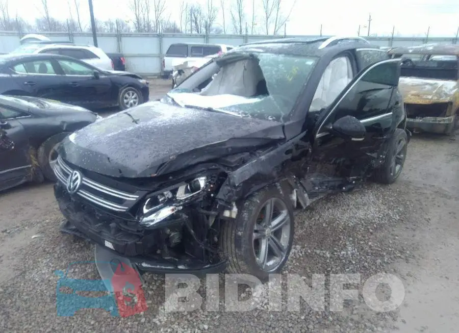 WVGLV7AX8HW503962 Photo# 2