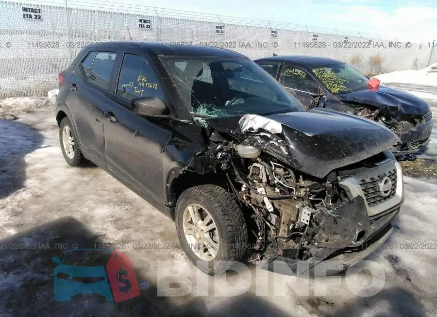 3N1CP5CU8JL519096 Photo# 1